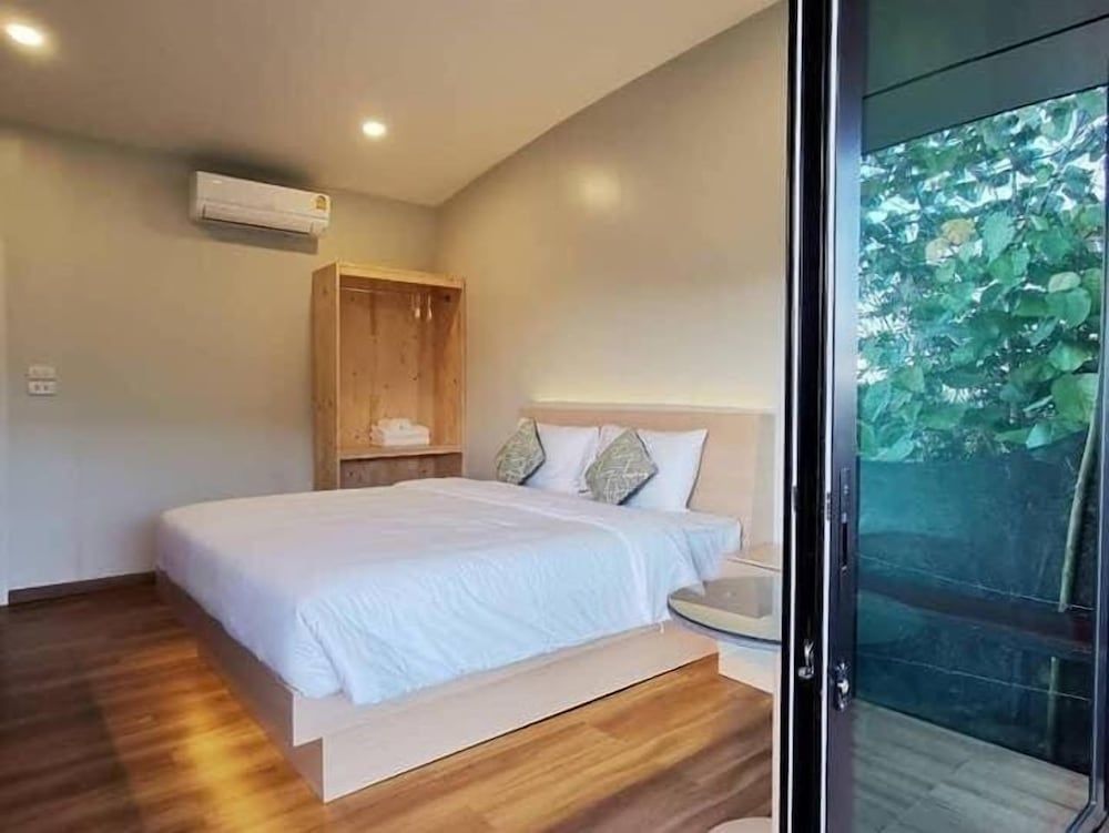 Kirirat Resort House, Hill View 5