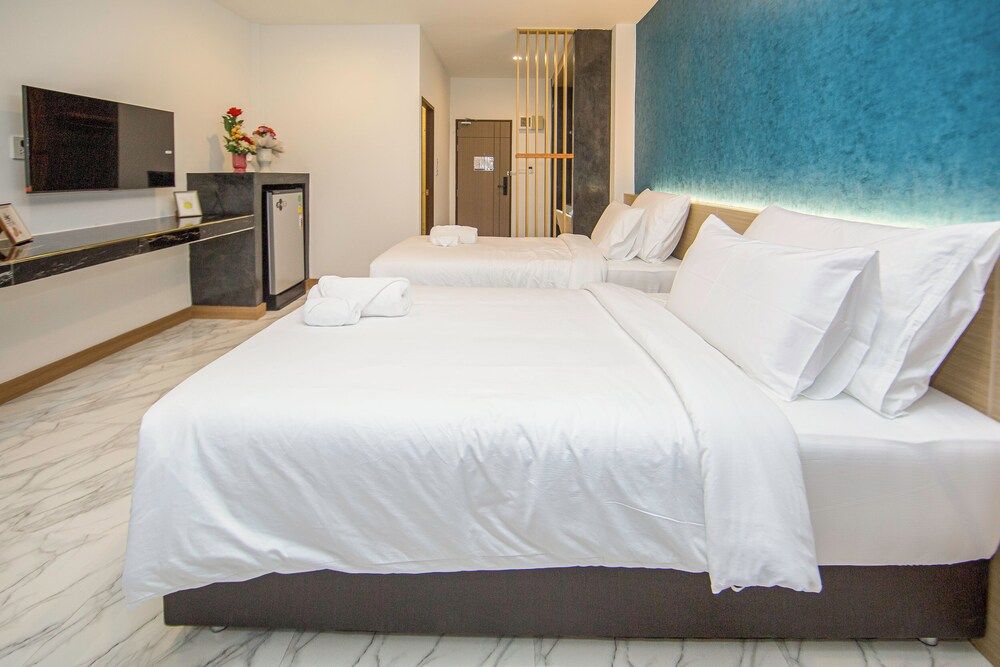 Premier Twin Room