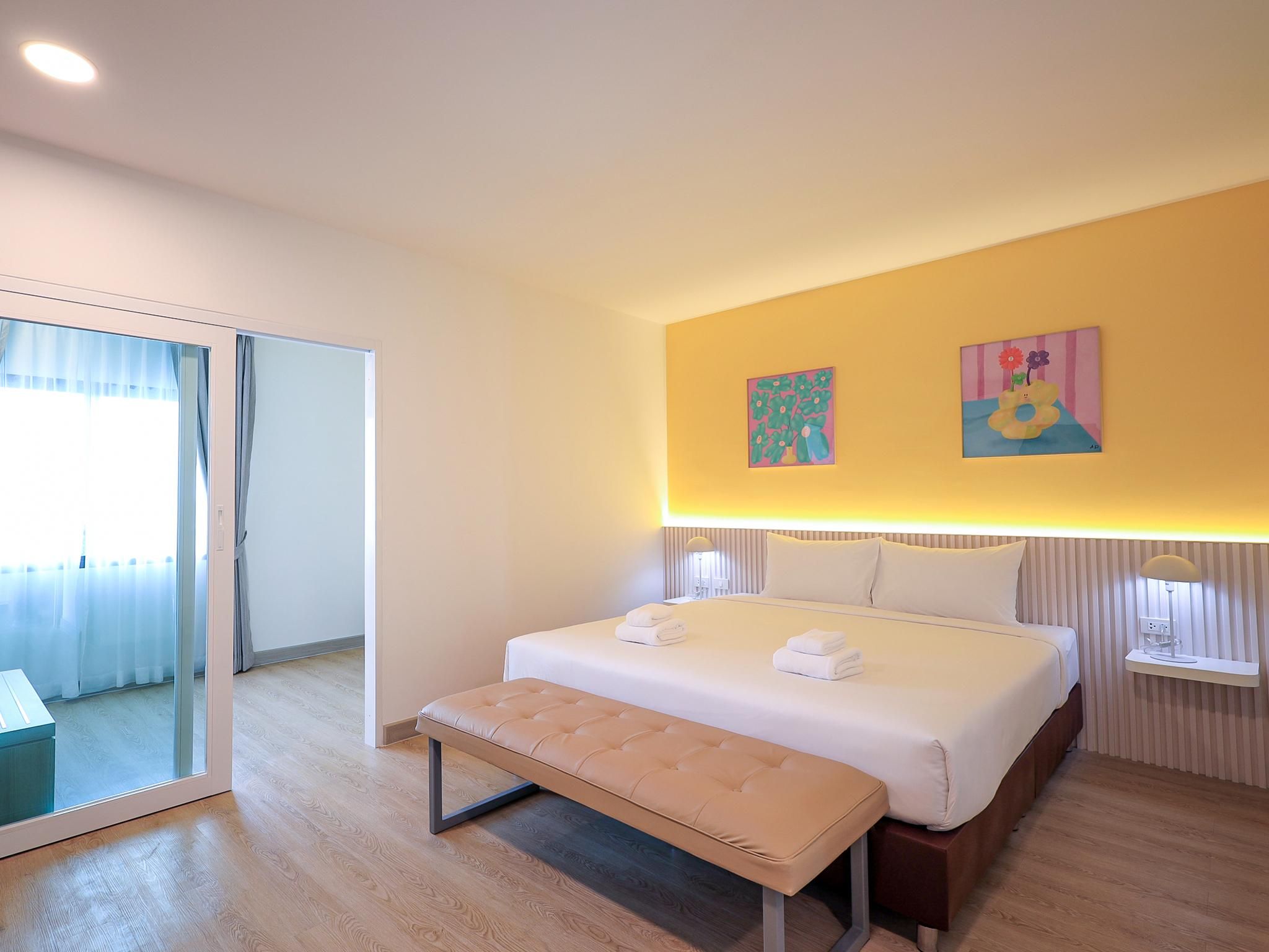 Luxury Triple Room