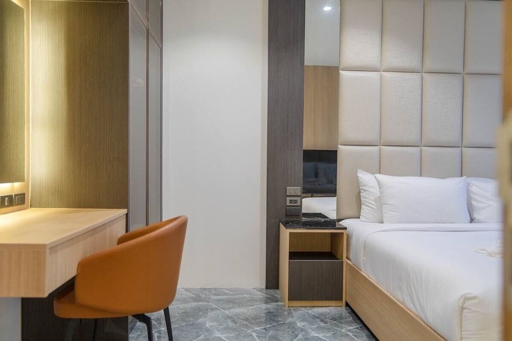 Elite Atoll Serviced Apartments Superior Suite, City View 10