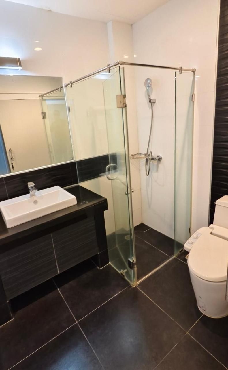 Eastpana Executive Residence 304 Prachinburi Deluxe Room 3