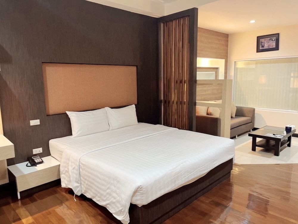 Eastpana Executive Residence 304 Prachinburi