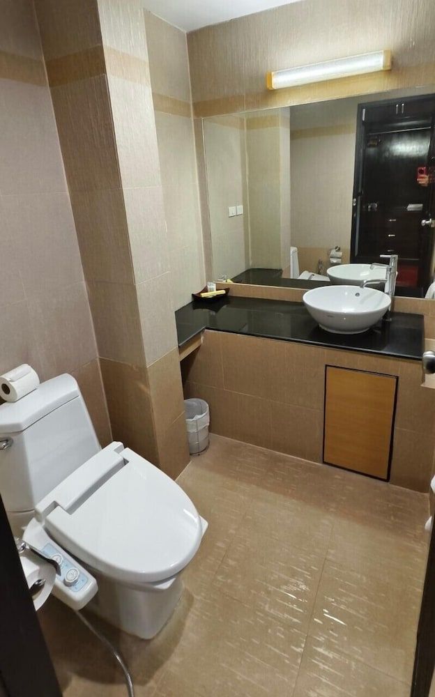 Premier Room