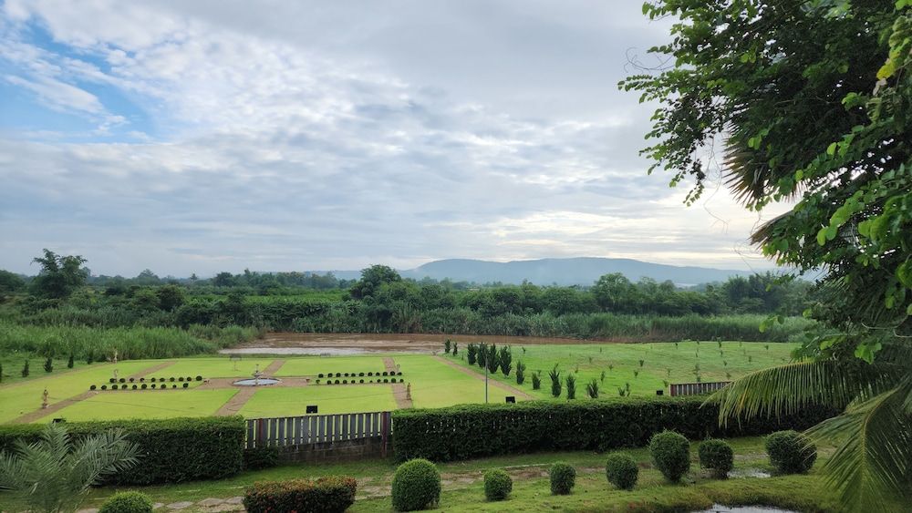 Natura Ravee Greenstay Cottage, 1 King Bed, Balcony, Hill View 8