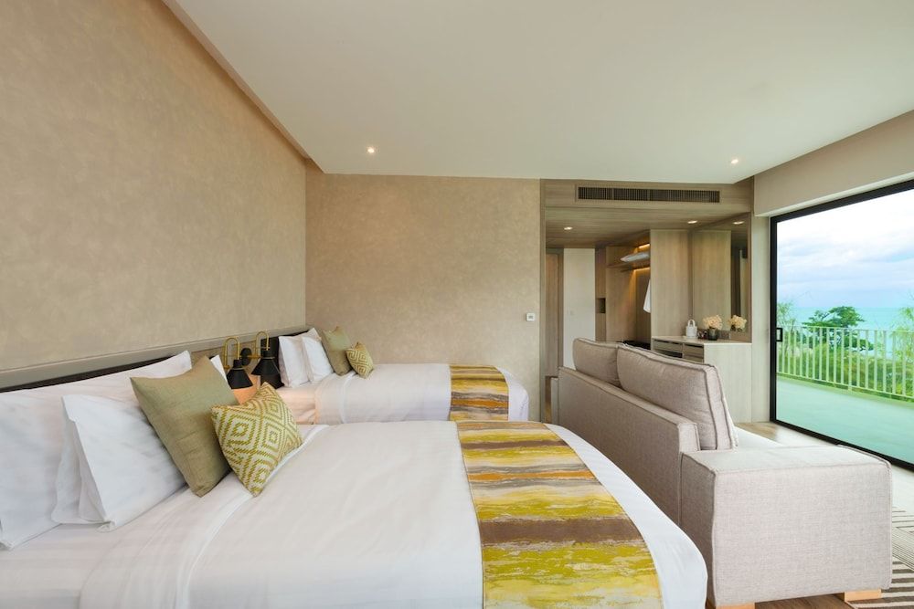 2 Bedroom Ocean View Suite