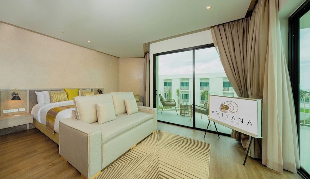2 Bedroom Ambassador Suite