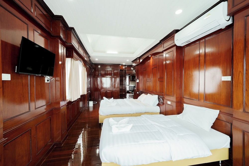 The Star Pool Villa Hatyai Villa, 4 Bedrooms, Non Smoking, Private Pool 3