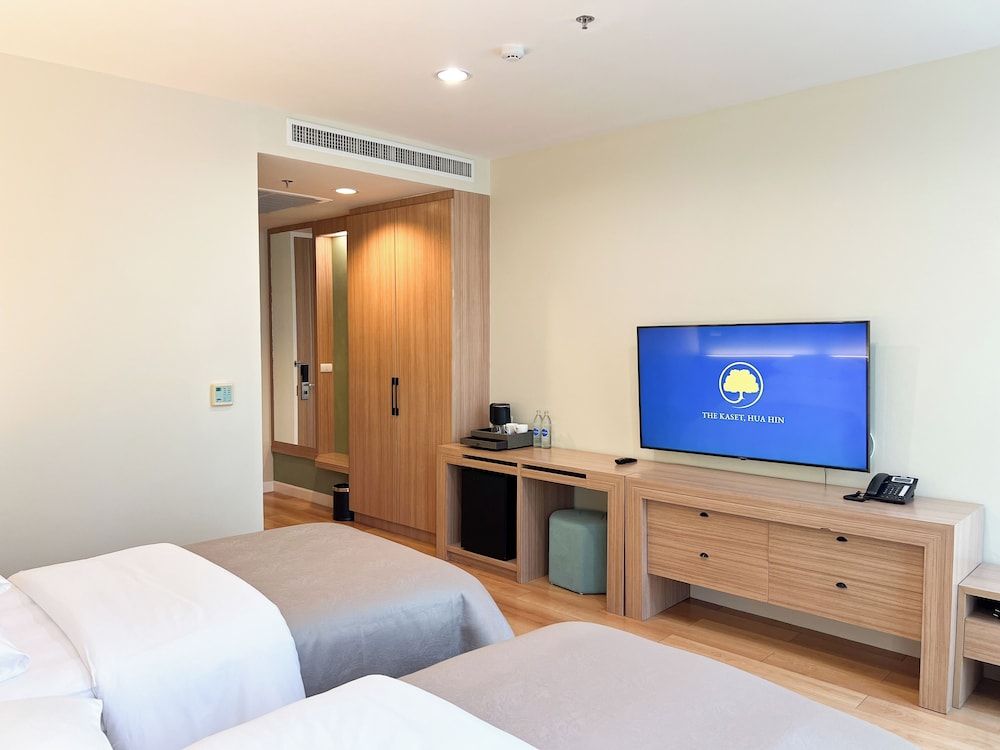 THE KASET, HUA HIN Kaset 7