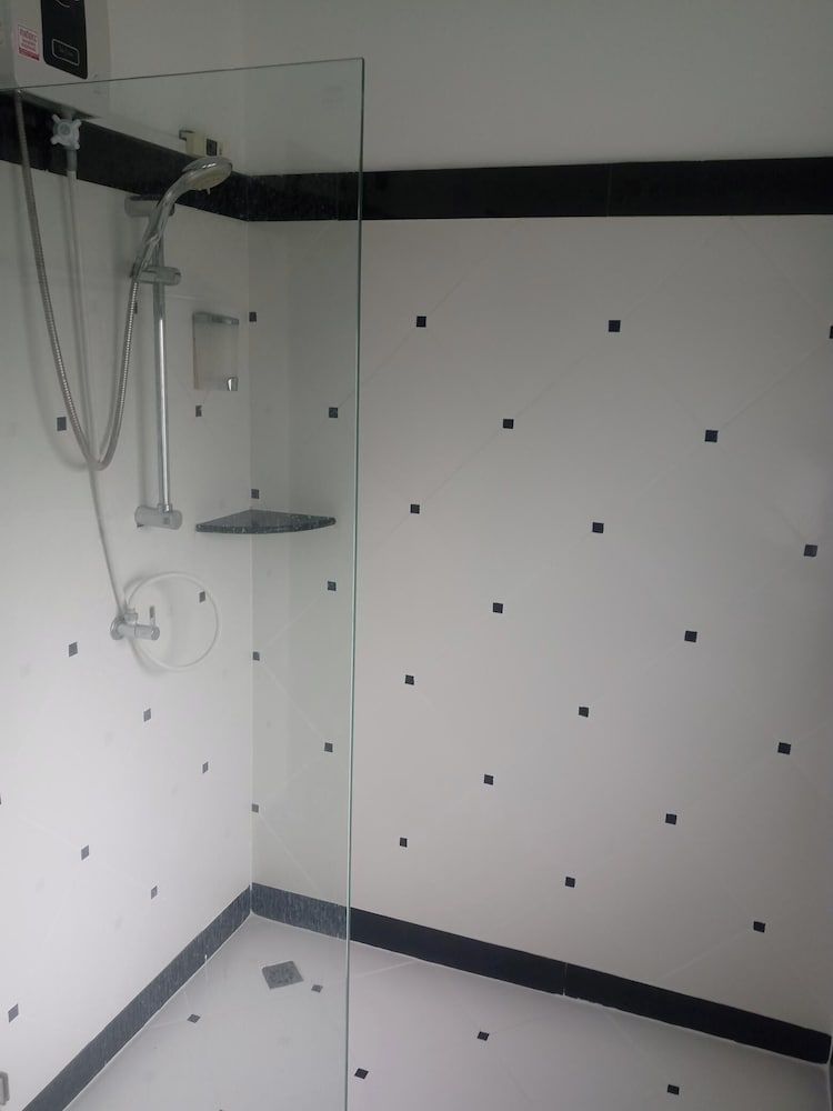 Lyndale Lodge Family Double Room, Non Smoking 5