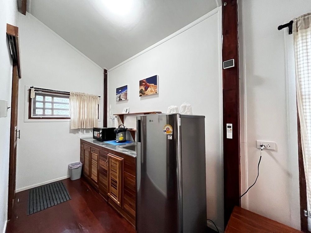 Monkey Cottage Classic Cottage 14