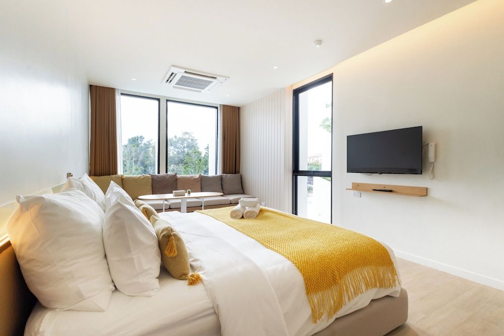 Good Nakhonsawan Hotel Junior Suite with Bathtub 6