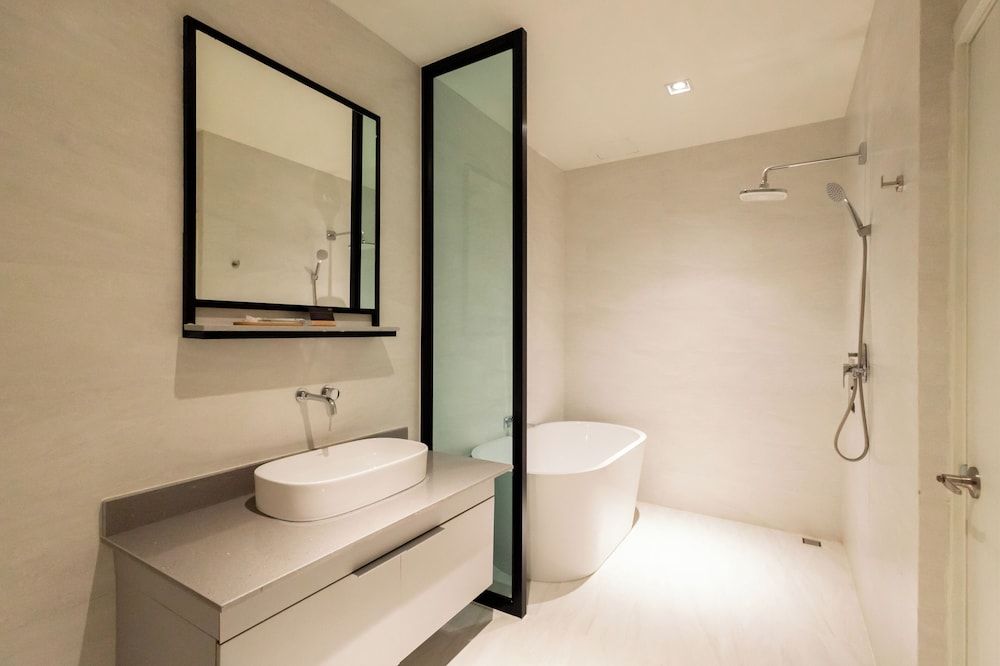 Good Nakhonsawan Hotel 4 Bedroom Private Pool Villa 13