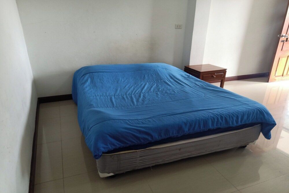 Songsak Phayao Double Room, Private Bathroom 3
