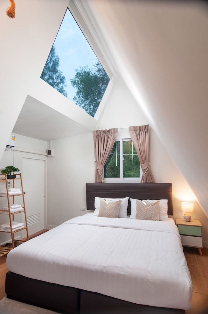 Aob Khao Resort and Camping Standard Double Room 3