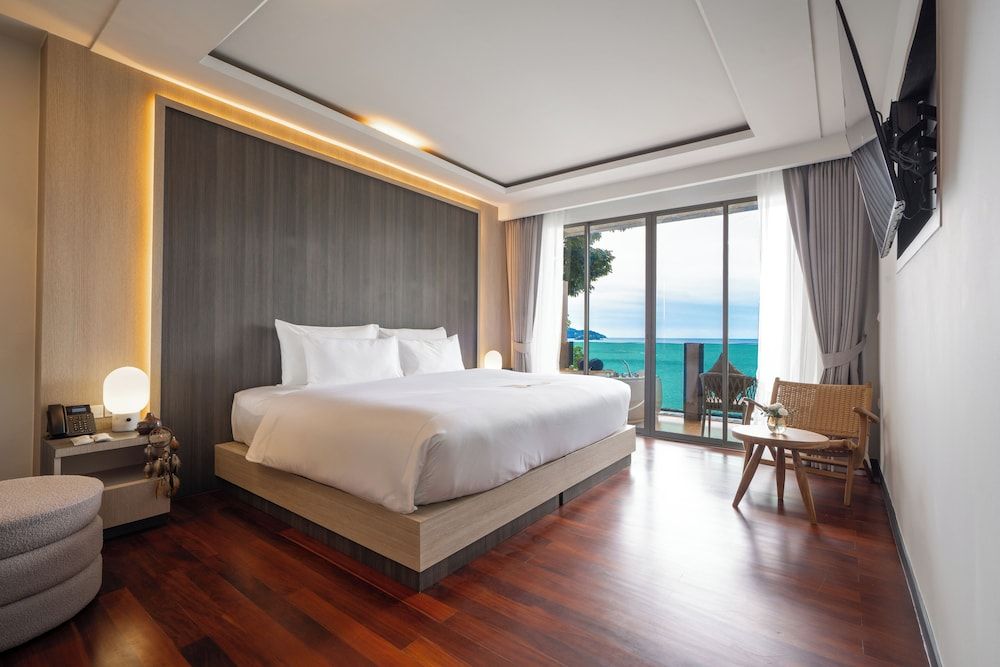 Anona Sunset Boutique Deluxe Jacuzzi Ocean view 3