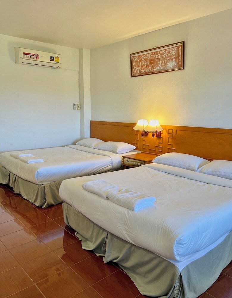 Maesalong Villa Family Air Room 3