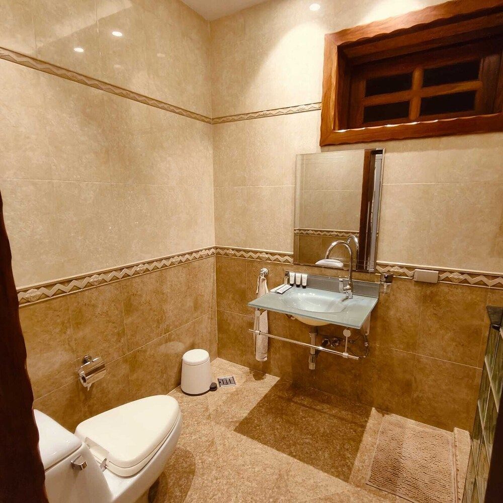 Varaya Resort Standard Double Room, Pool View 5