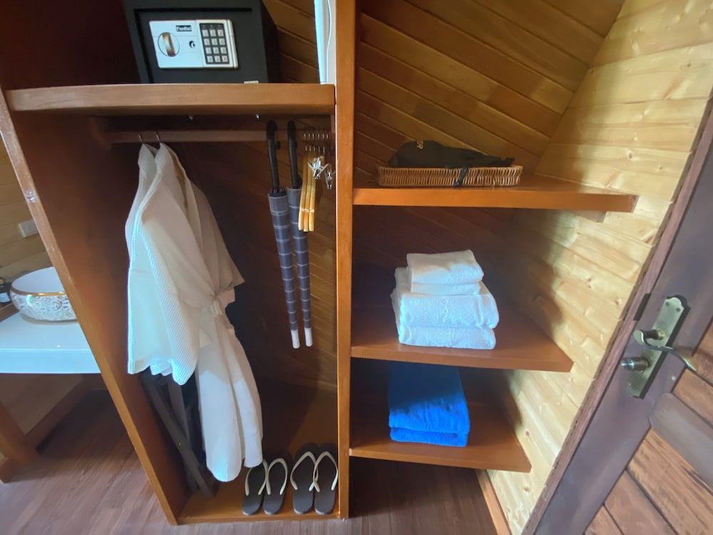 Phumala Lanta Seaview Resort Superior Double Room, Bathtub, Sea View 21