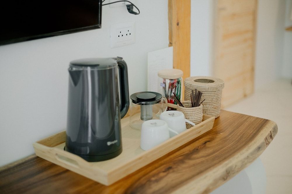 Fan Sea Resort Kohlarn Design Studio Suite 11