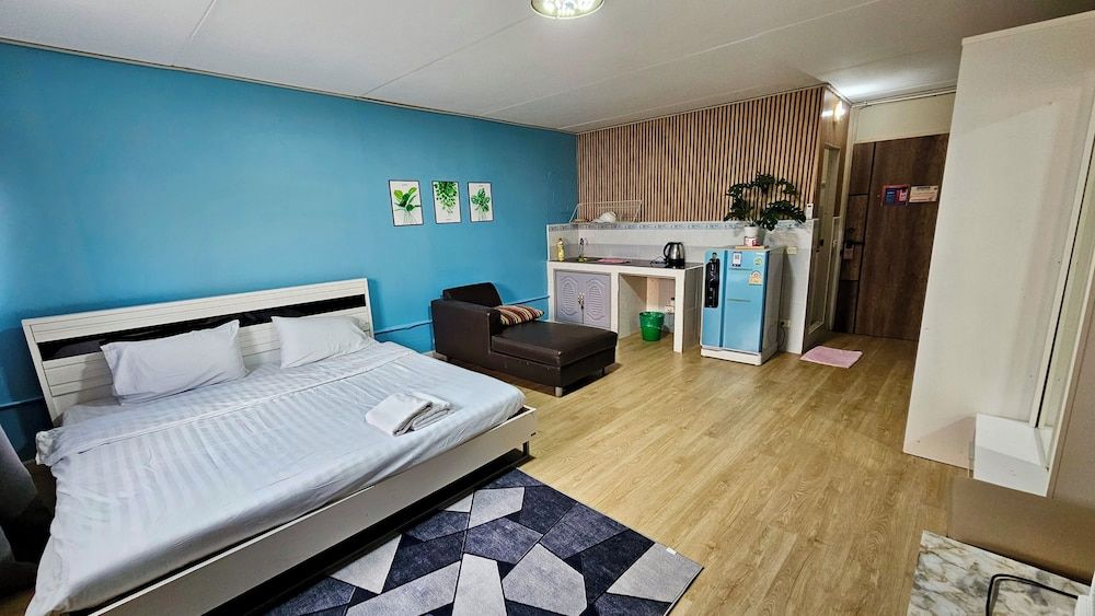 IMPACT Muang Thong Thani,daily rental room, Muang Thong Popular Condo C5 Standard Room 3