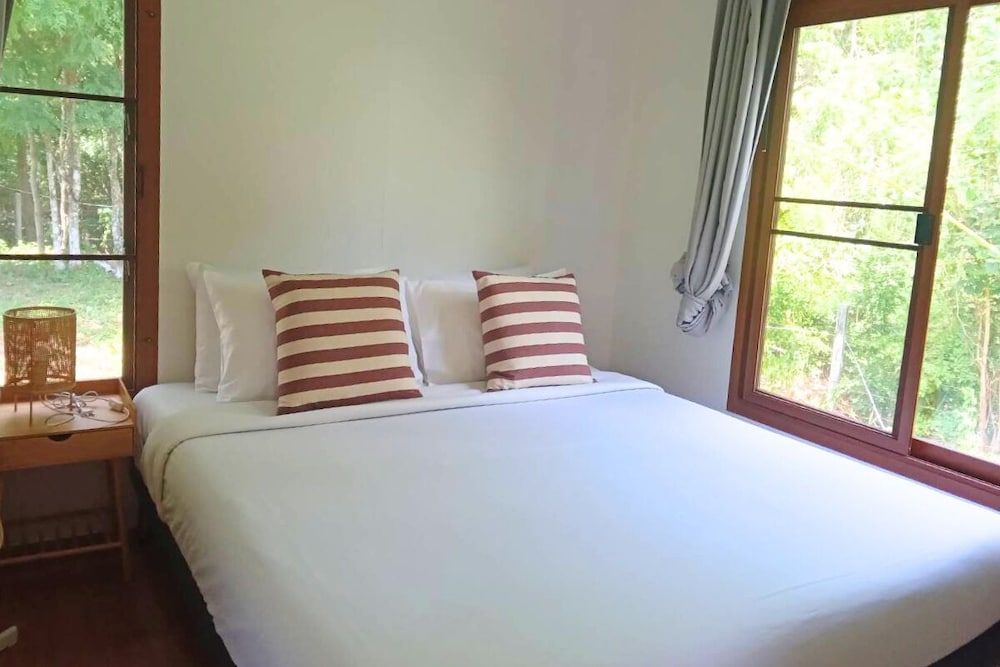 The Hilltop Erawan Lakeview House 2