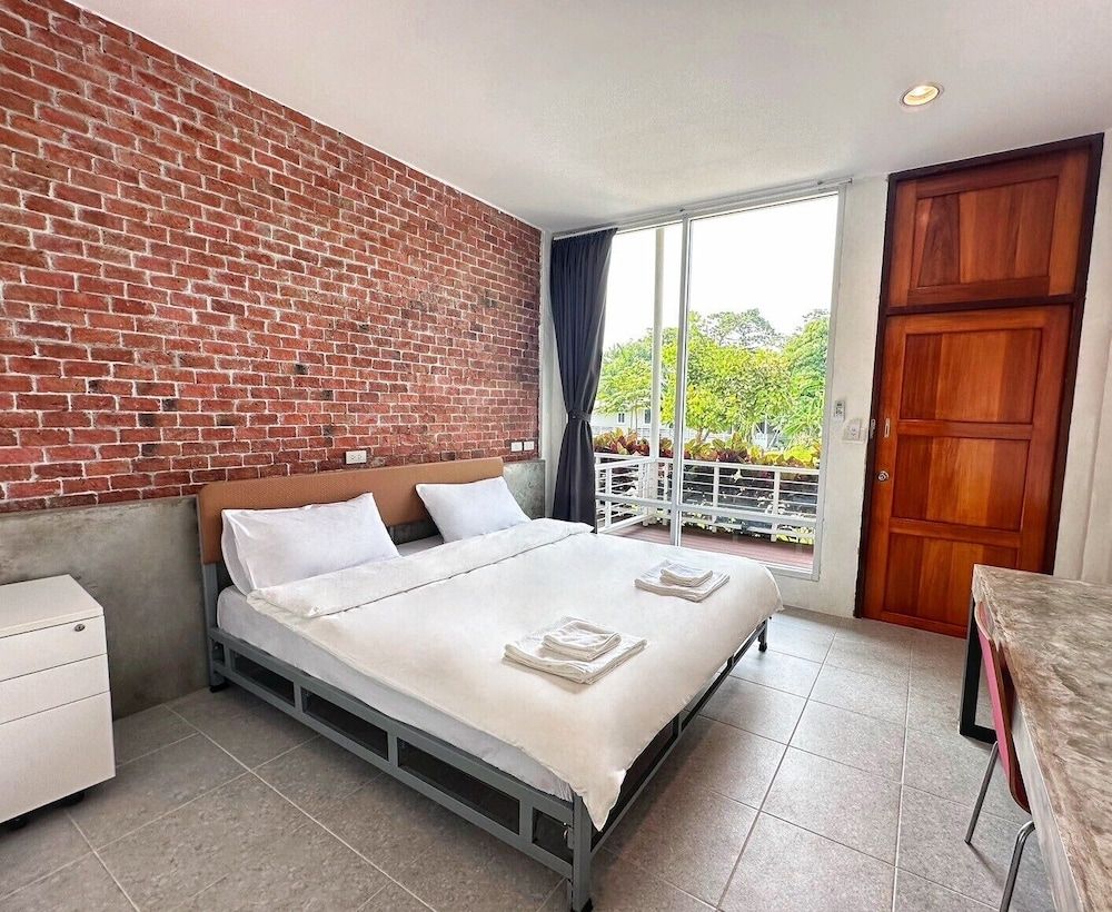 WoodViewResort Standard Studio, Balcony 2