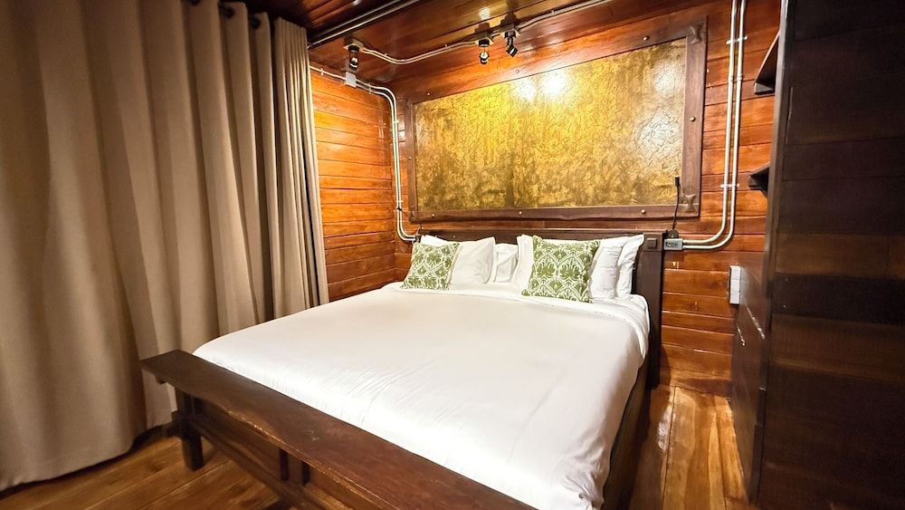 Kawarin River Exclusive Hotel & Resort Kawarin Suite Raft 3 2