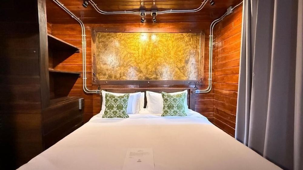 Kawarin River Exclusive Hotel & Resort Kawarin Suite Raft 2 2