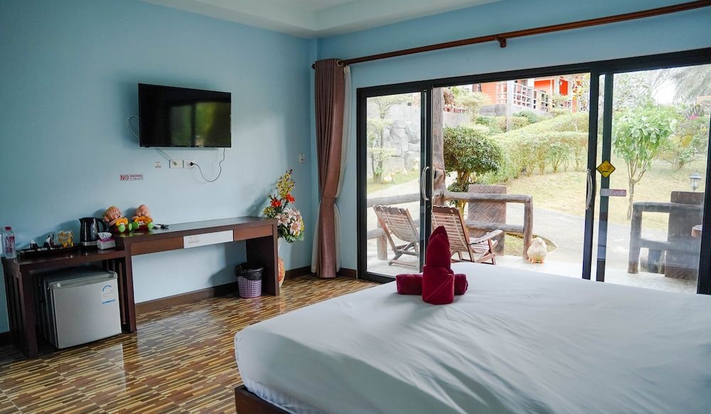 Chomview Lanta Water Park Resort