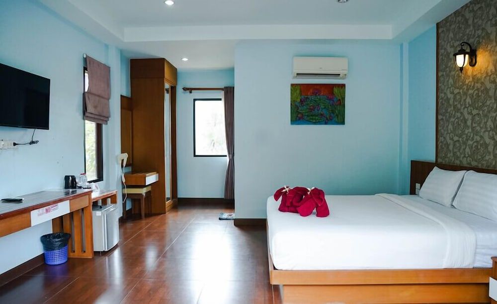 Superior Room, Balcony, Garden View
