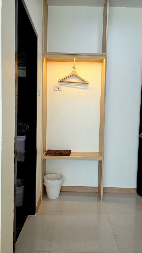 Samed Port View Standard Room with window 20