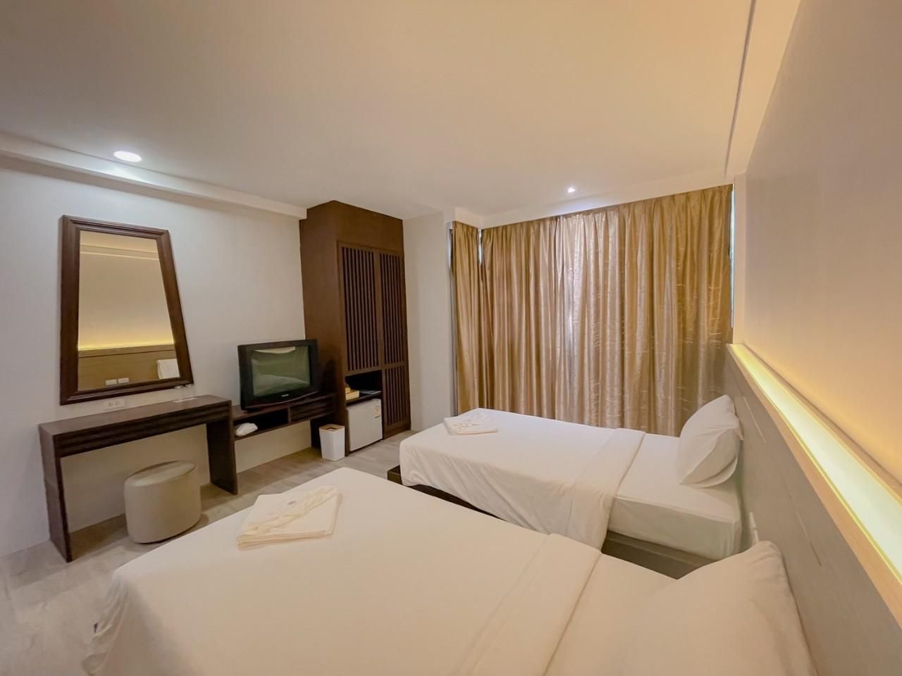 SuperiorRoom
