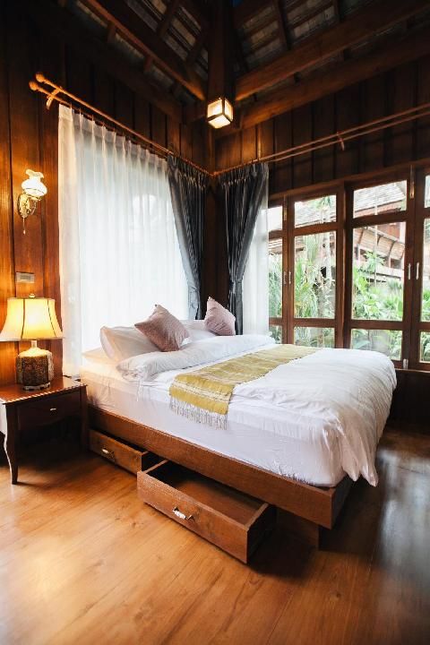 Baansuwanburi King Bed 2