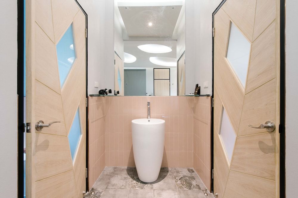 Samed Tropical Resort Deluxe Calathea Room 8