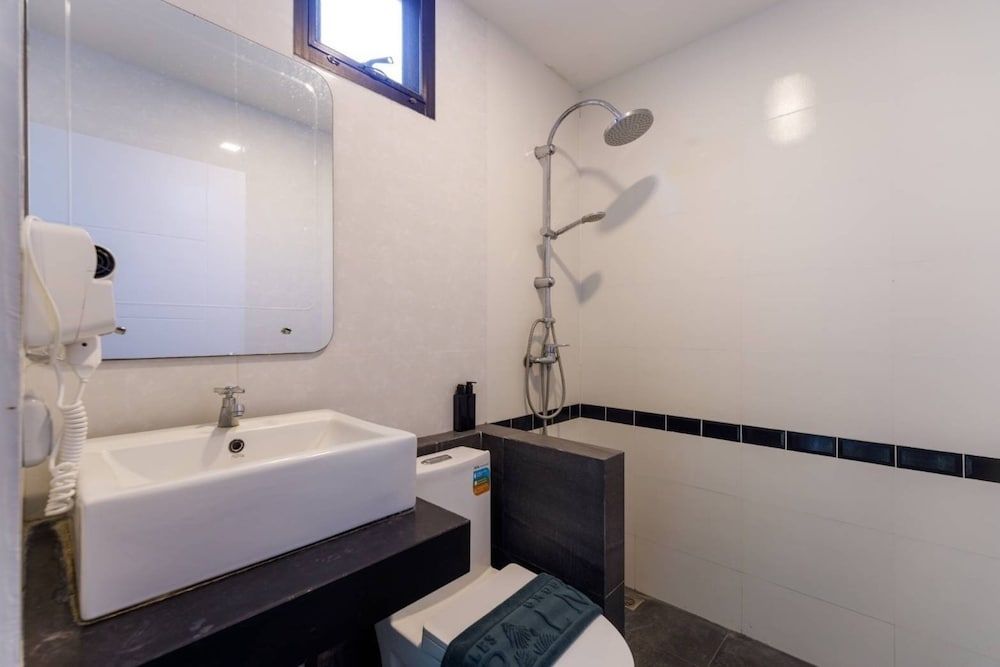 Lespalm Taraburi Pool Villa Eight - Bedroom Villa 9