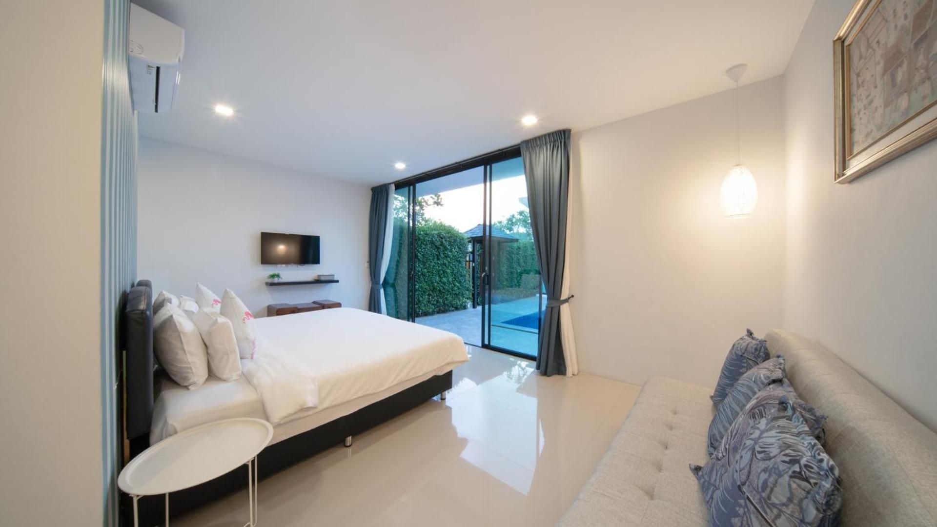 Lespalm Taraburi Pool Villa Eight - Bedroom Villa 8