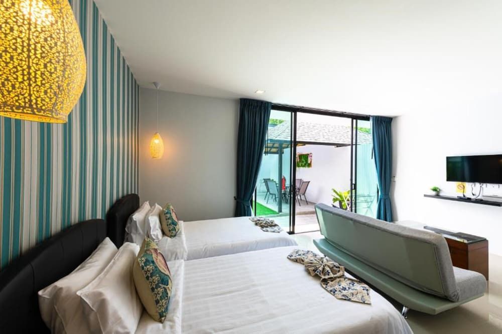 Lespalm Taraburi Pool Villa Eight - Bedroom Villa 5