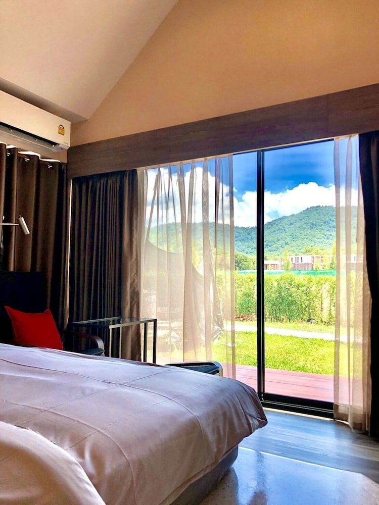 BERGHAUS101 khaoyai Hillside Chalet 2