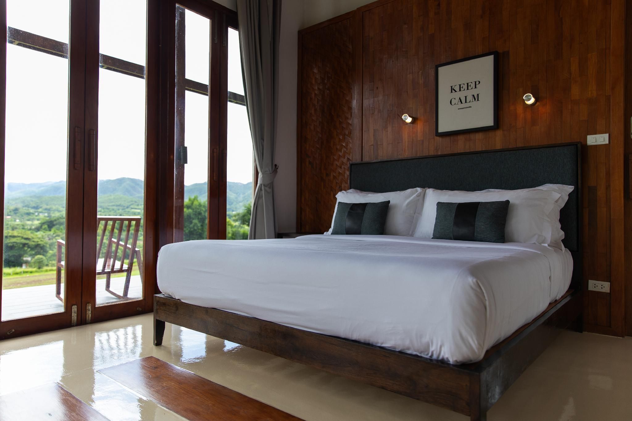 Two Bedroom Villa - Mountain View