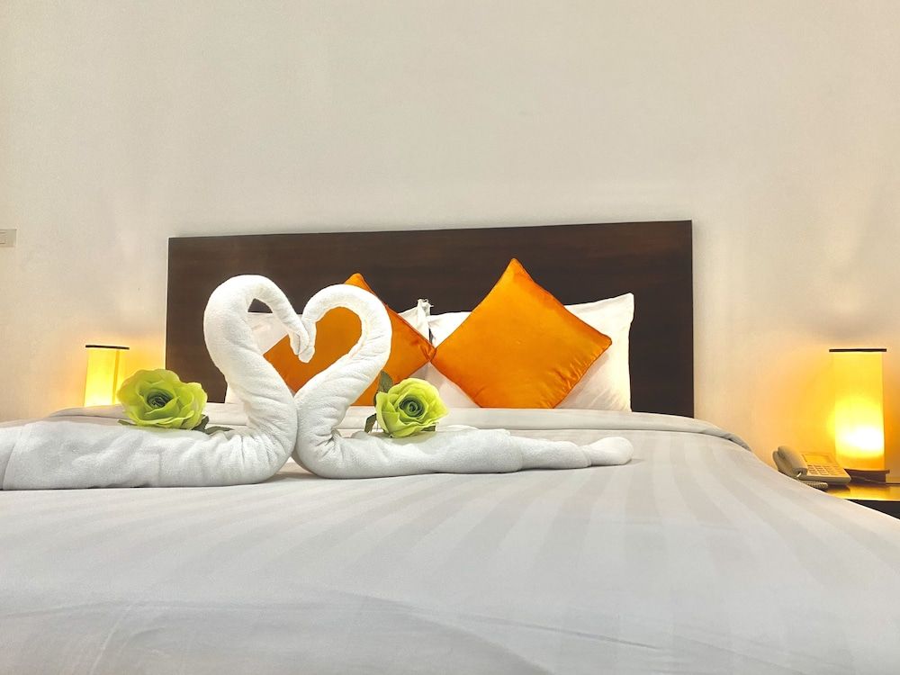 Chawlada Hotel Superior Double Room 5