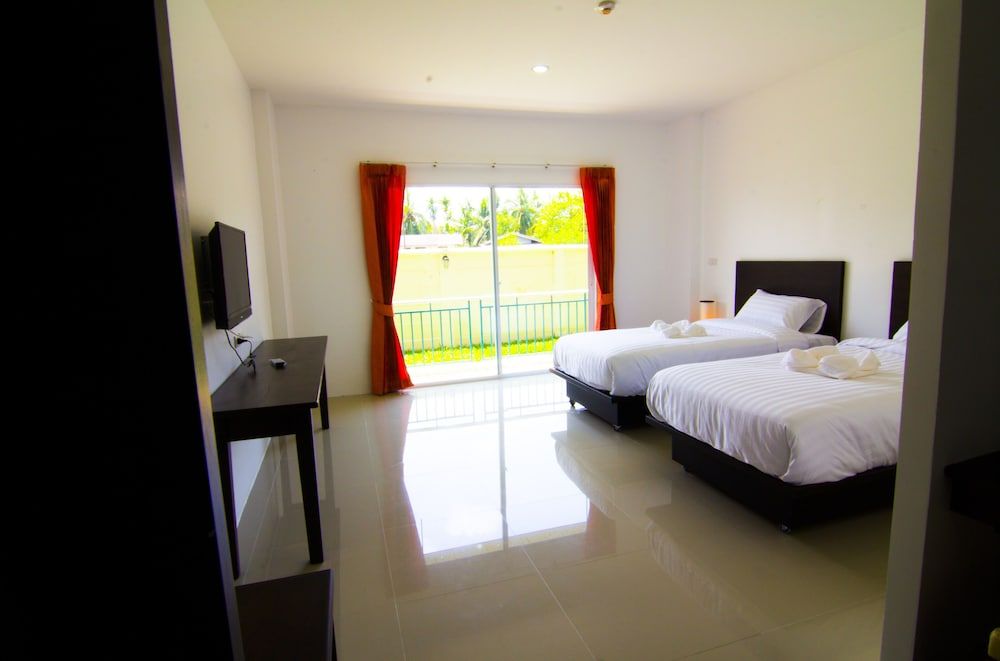 Chawlada Hotel Superior Twin Room