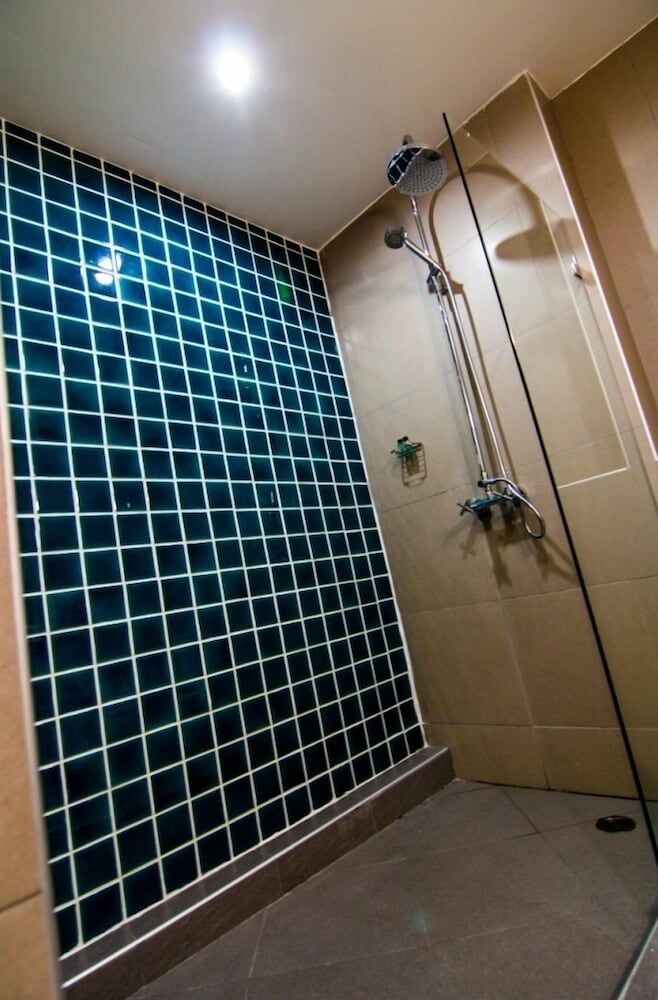 Chawlada Hotel Superior Twin Room 4