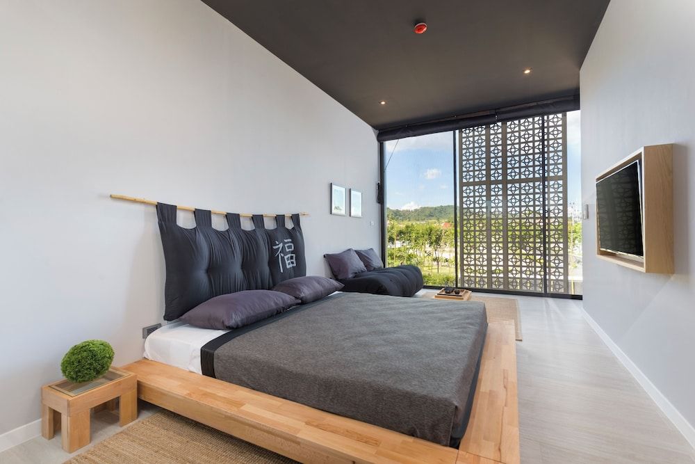 Deluxe Townhome