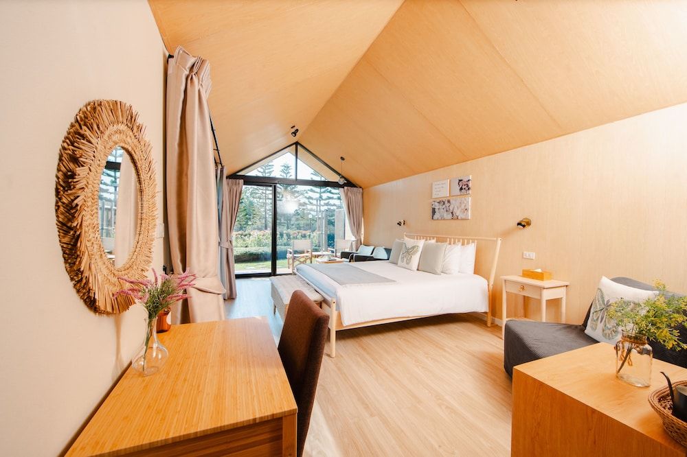 Thara Dara Khaoyai Deluxe (Breakfast Included, Dinner Not Included) 11