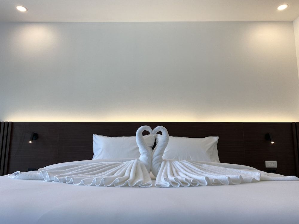 Superior Room, 1 King Bed, Non Smoking, Ensuite