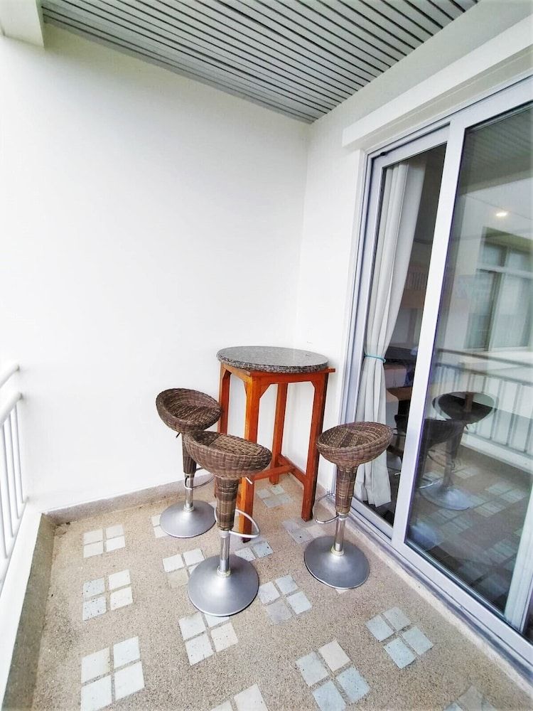 9D Karon Beach Front Breathtaking sea View Apartment 13