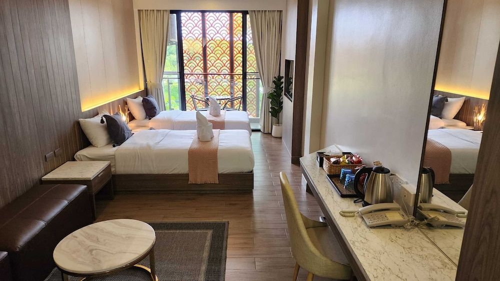 Alaita Boutique Phuket Superior Twin Room, Balcony 2