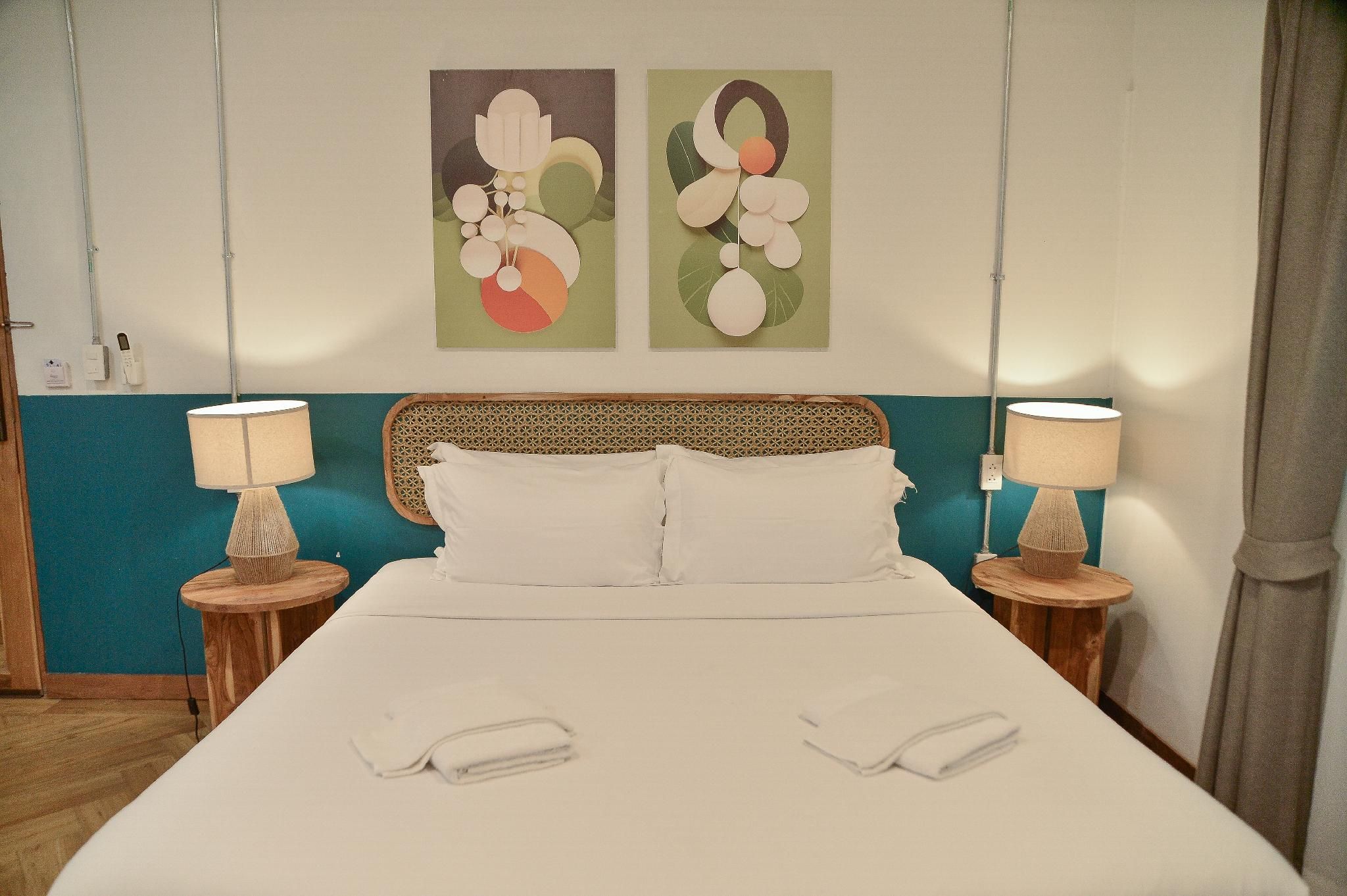 KWANS Ayutthaya Premium Bathtub Room 2