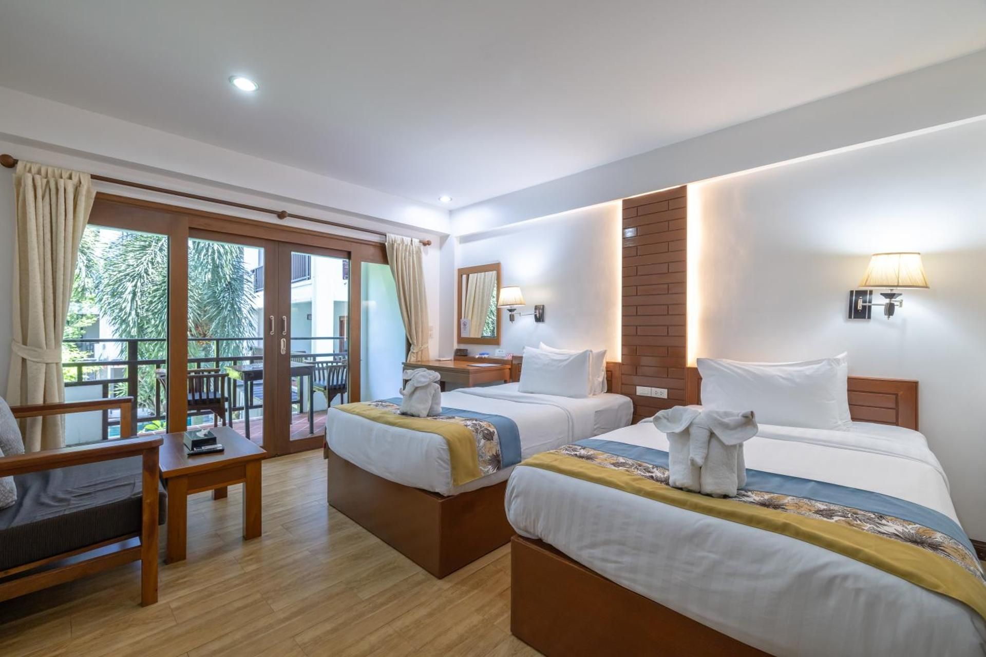 Superior Twin Room