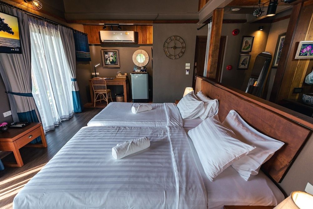 Yatika Boutique Resort Executive Cottage 4